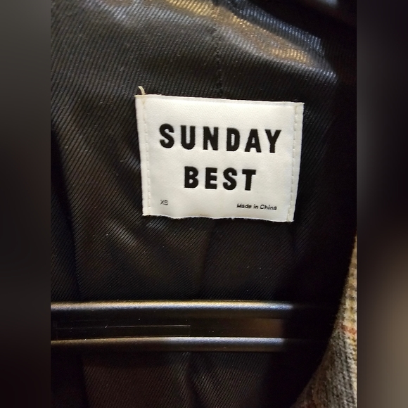 Aritzia Sunday Best Blazer size XS - Picture 7 of 8